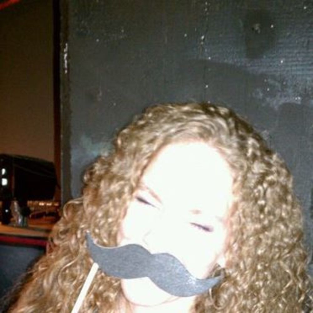 Meet your Posher, Tori